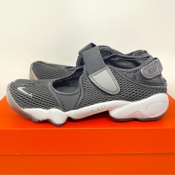 Nike Air Rift BR Breathe Size 6 7 8 9 10 Black Cool Grey White 848386-001 Rare - Picture 5 of 7
